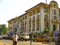 Sierra Leone, Freetown, courts