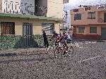 Bicyclists, Cotacachi