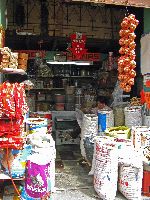 Ecuador, Quito: grocery store