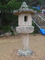 Stone lantern, Beomeosa Temple