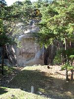 Two Buddha stone carving, Yichebul (이체불), Goesanwonpungrimaaebuljwasang, Wonpung-ri, Yeonpung-myeon, Goesan-gun, Chungcheonbuk-do