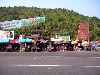Vendors, Hai Van Pass