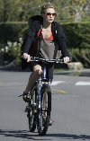 Kate Hudson bicycling