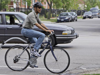 Barak Obama bicycling