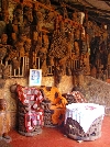 Babungo: statue in Fon's palace