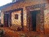 Babungo: decorative art of the Fon's palace